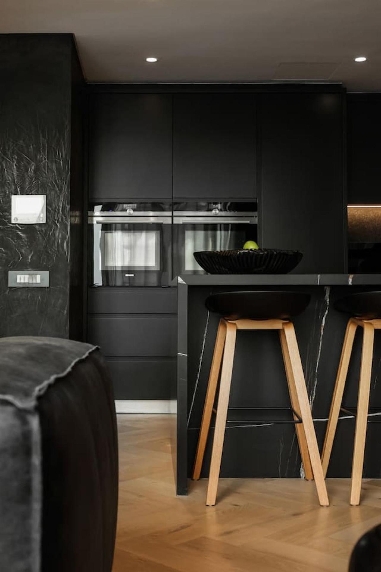 Modern Lux Loft-style *