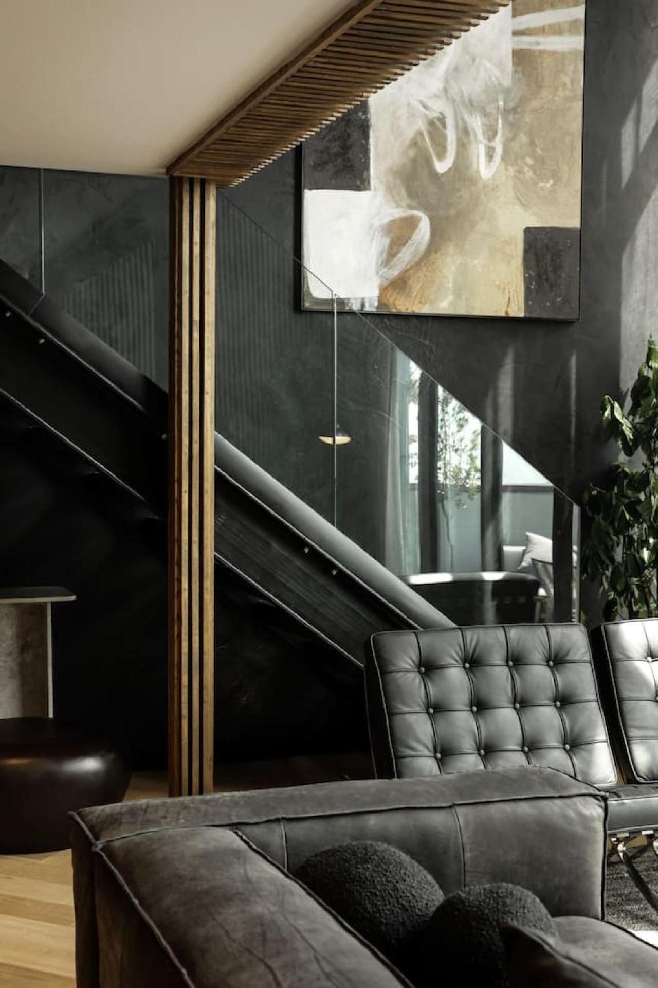 Modern Lux Loft-style Apartment